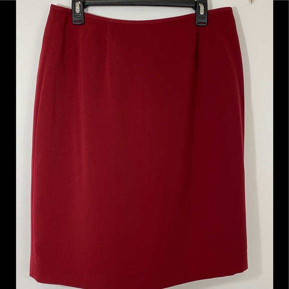 Kasper Dresses & Skirts - Kasper Casual Burgundy Red Skirt Size 14 Petite